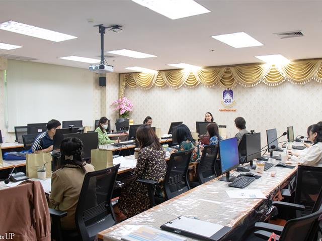 ศูนย์ภาษา คณะศิลปศาสตร์ จัดโครงการพัฒนาเครื่องมือในการวัดและประเมินผลการเรียนรู้ รายวิชาภาษาอังกฤษ หมวดรายวิชาศึกษาทั่วไป 3 รายวิชา