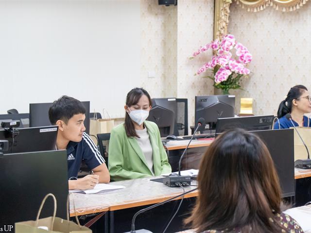 ศูนย์ภาษา คณะศิลปศาสตร์ จัดโครงการพัฒนาเครื่องมือในการวัดและประเมินผลการเรียนรู้ รายวิชาภาษาอังกฤษ หมวดรายวิชาศึกษาทั่วไป 3 รายวิชา