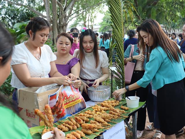 คณะวิศวกรรมศาสตร์ ร่วมกันสืบสานป๋าเวณีปี๋ใหม่เมือง พร้อมเข้าร่วมสระเกล้าดำหัวอธิการบดีและผู้อาวุโส มหาวิทยาลัยพะเยา ประจำปี 2567