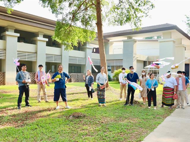 คณะรัฐศาสตร์และสังคมศาสตร์ 