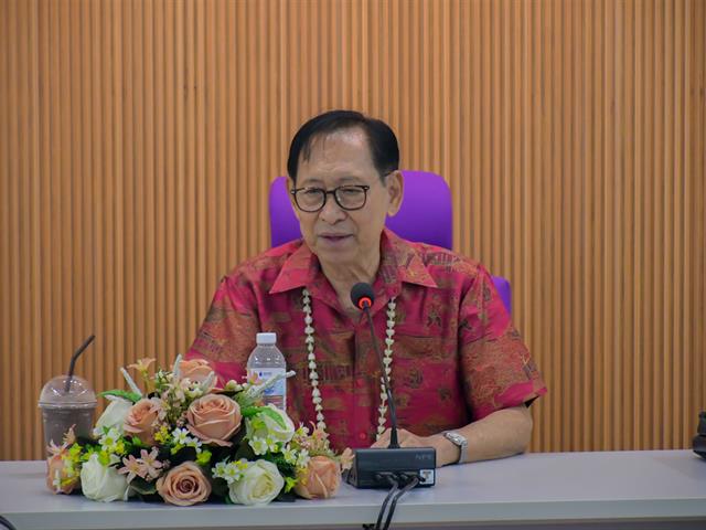วิทยาลัยการศึกษา ดำเนินโครงการพิธีทำบุญครบรอบ 10 ปี วิทยาลัยการศึกษาและกิจกรรมประเพณีสงกรานต์รดน้ำดำหัวผู้บริหารและผู้อาวุโส ประจำปี 2567