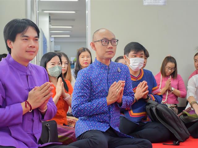 วิทยาลัยการศึกษา ดำเนินโครงการพิธีทำบุญครบรอบ 10 ปี วิทยาลัยการศึกษาและกิจกรรมประเพณีสงกรานต์รดน้ำดำหัวผู้บริหารและผู้อาวุโส ประจำปี 2567