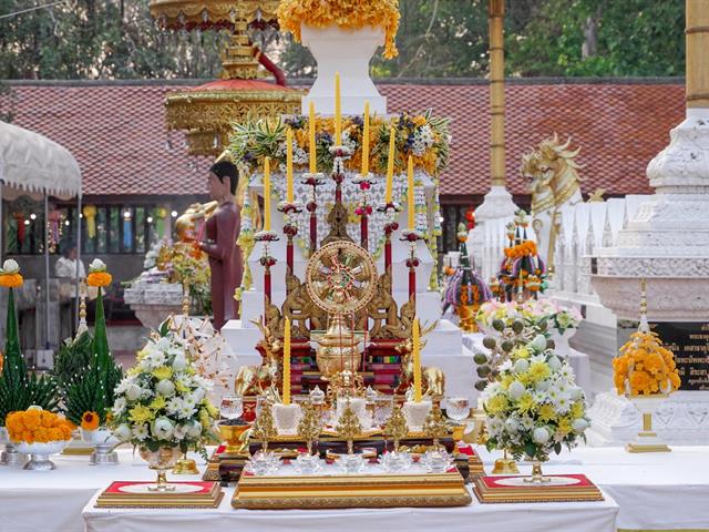 ประเพณีแห่ผ้าห่มพระธาตุจอมทอง มหาวิทยาลัยพะเยา