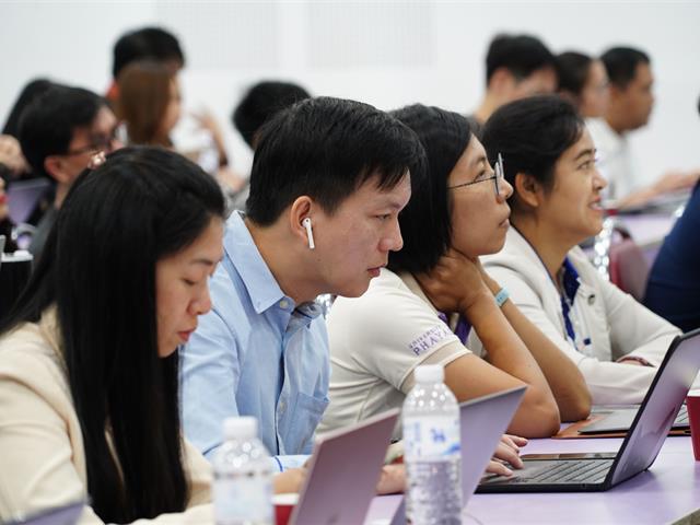 กองบริการการศึกษา พัฒนาบุคลากรสายวิชาการ 