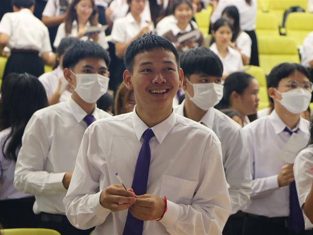 ครงการเตรียมความพร้อมด้านวิชาการและทักษะการใช้ชีวิตในมหาวิทยาลัยของนิสิตชั้นปีที่ 1 ประจำปีการศึกษา 2567 กิจกรรมต้อนรับ "ฟ้ามุ่ยช่อที่ 14" ของมหาวิทยาลัยพะเยา