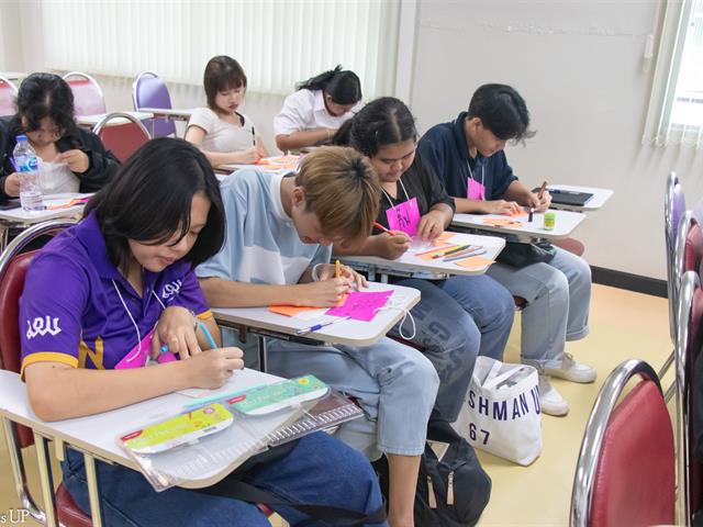 คณะศิลปศาสตร์จัดโครงการปฐมนิเทศ อบรมทักษะทางภาษาและการใช้ชีวิตในมหาวิทยาลัย