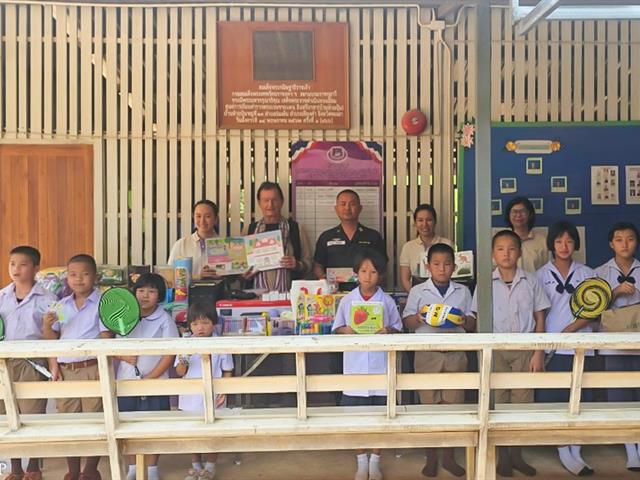 คณะศิลปศาสตร์ ดำเนินโครงการบริการวิชาการในพื้นที่พิเศษ ณ ศูนย์การเรียนตำรวจตระเวนชายแดน อินทรีอาสา บ้านห้วยปุ้ม