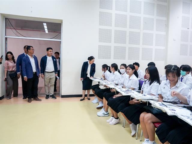 “Welcoming Fah Mui Chor No. 14” to the University of Phayao.