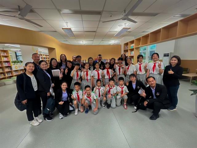 School of Education conducted the study visit in Regional Studies Subject and the study visit and exchange knowledge to develop academic personnel, in China