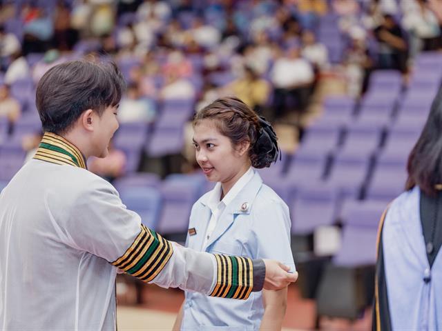 สาขาวิชาอนามัยชุมชน มพ. จัดกิจกรรมเกียรติยศ มอบเข็มพระบิดา เสื้อกาวน์ & กิจกรรมพิธีน้อมวันทา จริยา บูชาครู ประจำปีการศึกษา 2567