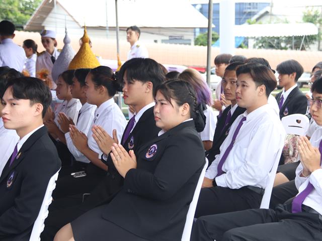 สถาปนา