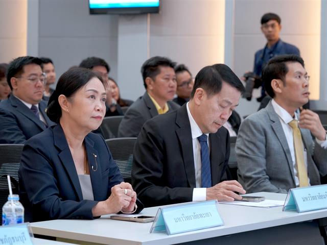 กองบริการการศึกษา CWIE