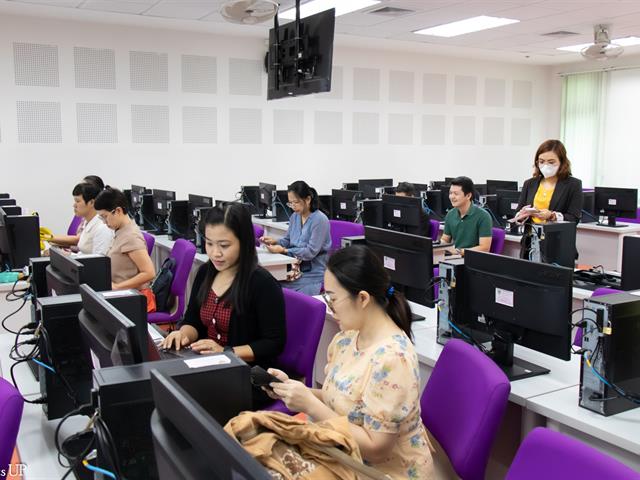 คณะศิลปศาสตร์จัดโครงการพัฒนาอาจารย์ตามกรอบมาตรฐานวิชาชีพ (UP-PSF)