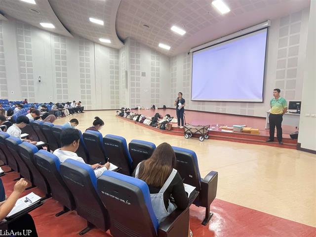 ศูนย์ภาษา คณะศิลปศาสตร์ จัดทดสอบวัดความรู้ภาษาอังกฤษด้วยโปรแกรมสำเร็จรูป และจัดทดสอบวัดความรู้ภาษาอังกฤษ โดยข้อสอบศูนย์ภาษา (UP-STEP)