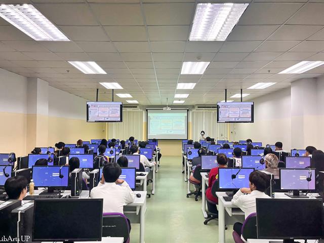 ศูนย์ภาษา คณะศิลปศาสตร์ จัดทดสอบวัดความรู้ภาษาอังกฤษด้วยโปรแกรมสำเร็จรูป และจัดทดสอบวัดความรู้ภาษาอังกฤษ โดยข้อสอบศูนย์ภาษา (UP-STEP)