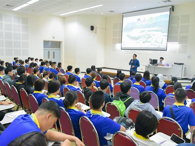 วิทยาลัยการศึกษา ต้อนรับคณะครูและนักเรียนโรงเรียนดรุณราษฎร์วิทยา จังหวัดเชียงราย