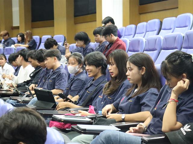 YouTube ช่องดัง “คุยกับลุงช่าง” ร่วมสร้างแรงบันดาลใจ เตรียมความพร้อมเป็นวิศวกรโยธาให้กับนิสิต