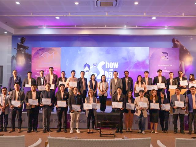 คณะศิลปศาสตร์เข้าร่วมการเสวนา และคว้า 4 รางวัลจาก โครงการ Show and Share UP KM & R2R Show UP 2024