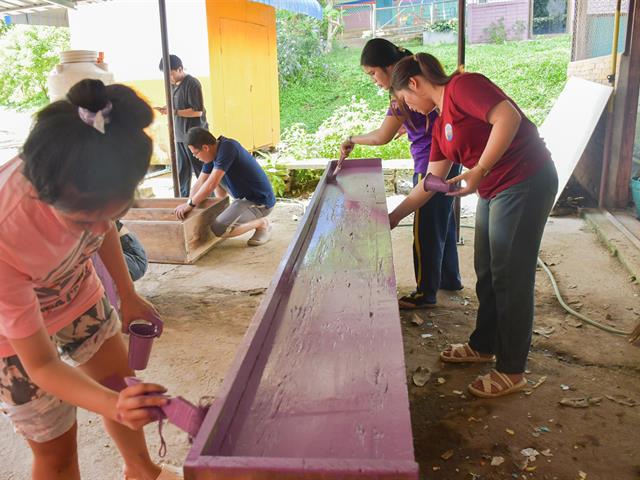School of Education conducted the volunteer activities to develop Ban Santisuk School, Khun Khuan, Pong District, Phayao