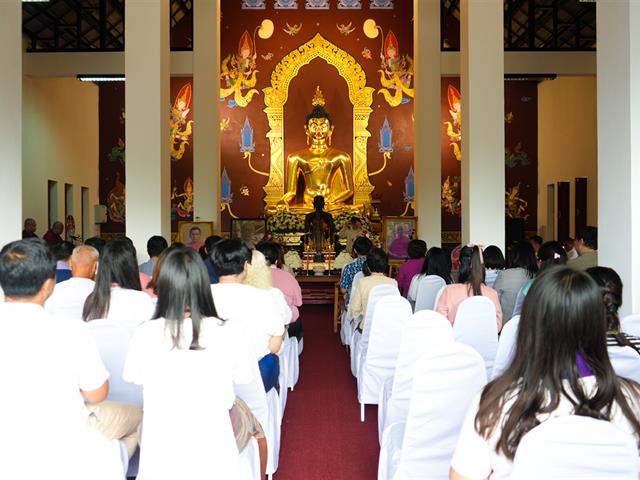 มหาวิทยาลัยพะเยา จัดกิจกรรมประเพณีตักบาตรเทโวโรหณะ ประจำปี 2567