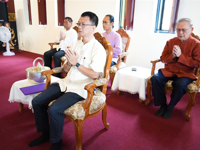 The University of Phayao will organize the annual Tak Bat Devo Tradition in 2024.