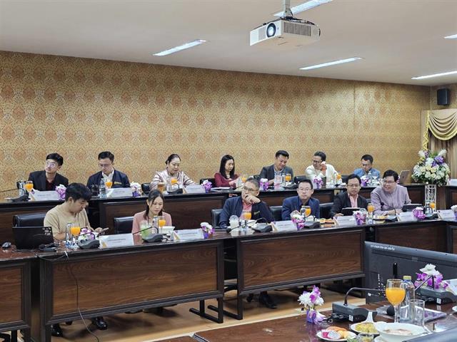 สภากาแฟสัญจร คณะนิติศาสตร์ มหาวิทยาลัยพะเยา มุ่งสร้างนักกฎหมายที่มีมาตรฐานทางวิชาการ และวิชาชีพที่ยึดมันหลักนิติธรรม ผ่านการศึกษากฎหมายเชิงคลินิก ส่งเสริมกระบวนการยุติธรรมทางเลือกเพื่อสังคมสันติสุข