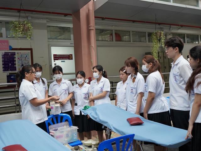 การรับบริจาคโลหิตร่วมกับกิจกรรมกยศ.รวมใจปันโลหิต ต่อชีวิตเพื่อนมนุษย์ ปีที่ 12