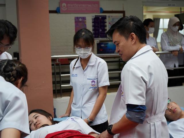 การรับบริจาคโลหิตร่วมกับกิจกรรมกยศ.รวมใจปันโลหิต ต่อชีวิตเพื่อนมนุษย์ ปีที่ 12