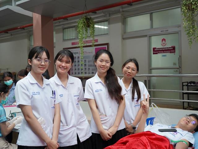 การรับบริจาคโลหิตร่วมกับกิจกรรมกยศ.รวมใจปันโลหิต ต่อชีวิตเพื่อนมนุษย์ ปีที่ 12