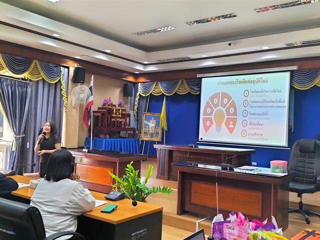 ทีมคณาจารย์ สาสุขฯ มพ. ร่วมเป็นส่วนหนึ่งในการสร้างสรรค์ อาสาสมัครสาธารณสุขประจำหมู่บ้านแม่กา จังหวัดพะเยา ในการเป็นต้นแบบการดูแลด้านสุขภาพในสังคมยุคใหม่