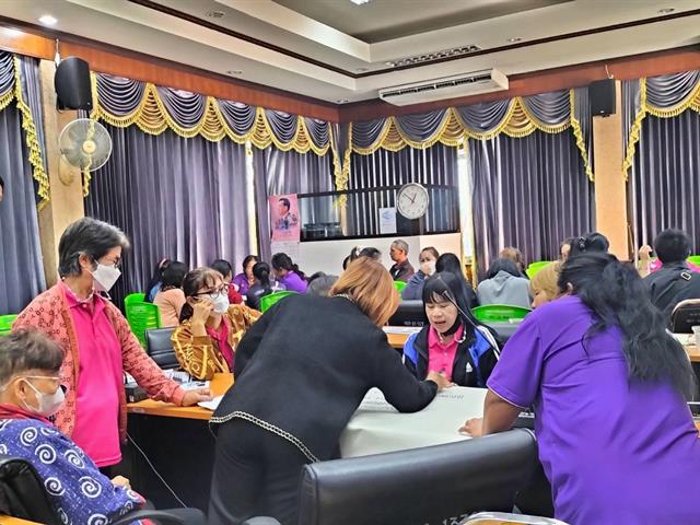 ทีมคณาจารย์ สาสุขฯ มพ. ร่วมเป็นส่วนหนึ่งในการสร้างสรรค์ อาสาสมัครสาธารณสุขประจำหมู่บ้านแม่กา จังหวัดพะเยา ในการเป็นต้นแบบการดูแลด้านสุขภาพในสังคมยุคใหม่