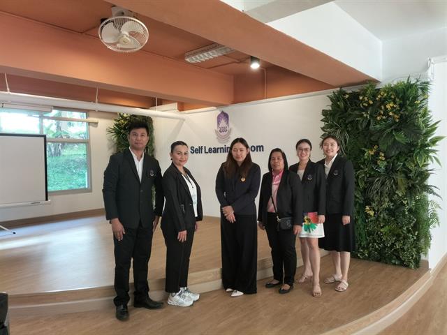 วันที่ 20 ธันวาคม 2567  คณะสาธารณสุขศาสตร์ ให้การต้อนรับคณะกรรมการตรวจประเมินคุณภาพระดับหลักสูตร และประกันคุณภาพการศึกษาของสถาบันการศึกษาระดับปริญญาตรี สาขาการแพทย์แผนไทยประยุกต์ที่สภาการแพทย์แผนไทยรับรอง