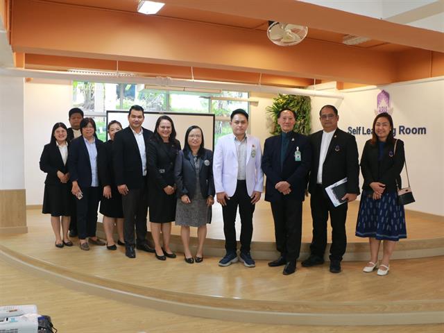 วันที่ 20 ธันวาคม 2567  คณะสาธารณสุขศาสตร์ ให้การต้อนรับคณะกรรมการตรวจประเมินคุณภาพระดับหลักสูตร และประกันคุณภาพการศึกษาของสถาบันการศึกษาระดับปริญญาตรี สาขาการแพทย์แผนไทยประยุกต์ที่สภาการแพทย์แผนไทยรับรอง