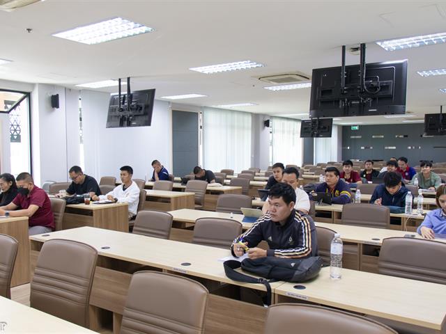 ศูนย์ภาษา จัดอบรมเพื่อสอบวัดความรู้ภาษาอังกฤษ ด้วยข้อสอบศูนย์ภาษา (UP-STEP) สำหรับนิสิตหลักสูตรวิศวกรรมศาสตรบัณฑิต และ หลักสูตรนิติศาสตรบัณฑิต