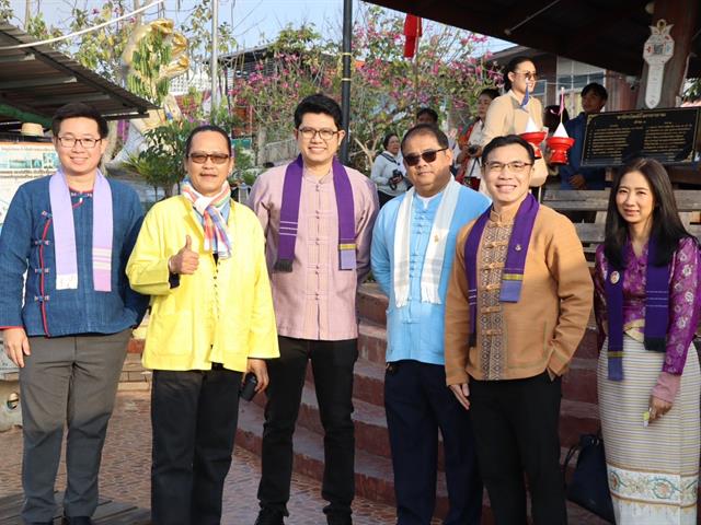คณะรัฐศาสตร์และสังคมศาสตร์ 