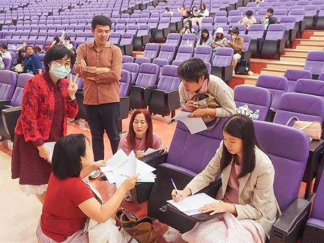ENG DAY 10.jpg