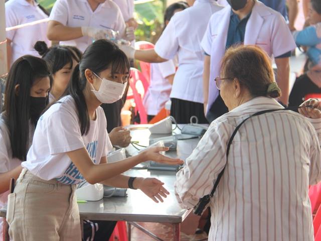คณะสหเวชศาสตร์ ออกหน่วยตรวจสุขภาพชุมชน ณ โรงเรียนเจริญใจ อ.แม่ใจ จ.พะเยา