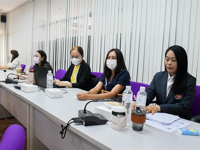 วิทยาลัยการศึกษา จัดอบรมเชิงปฏิบัติการเรื่อง “การสร้างผลงานทางวิชาการ ประเภทหนังสือ ตำราและงานวิจัยที่มีผลกระทบสูง เพื่อตอบโจทย์การศึกษากับการพัฒนาเศรษฐกิจ”