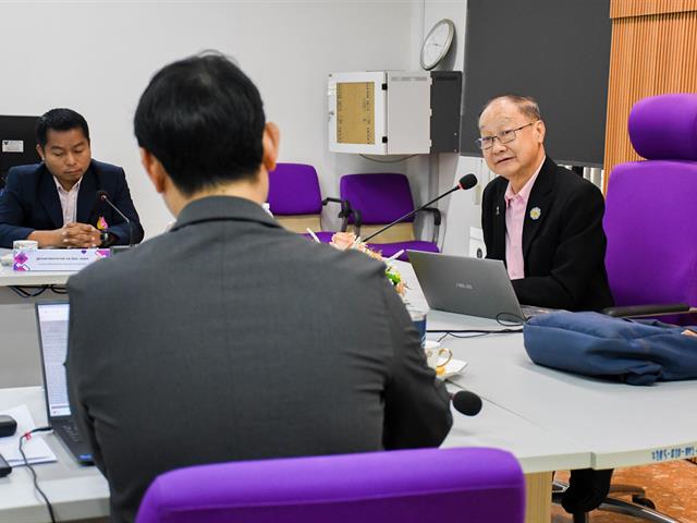 วิทยาลัยการศึกษา จัดอบรมเชิงปฏิบัติการเรื่อง “การสร้างผลงานทางวิชาการ ประเภทหนังสือ ตำราและงานวิจัยที่มีผลกระทบสูง เพื่อตอบโจทย์การศึกษากับการพัฒนาเศรษฐกิจ”