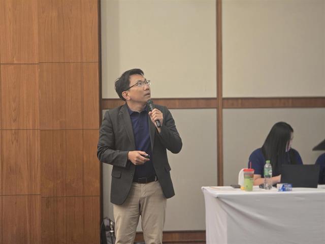 UP Enhances Researcher Potential, Monitors Fundamental Fund Grants, and Promotes Research Publication at International Level