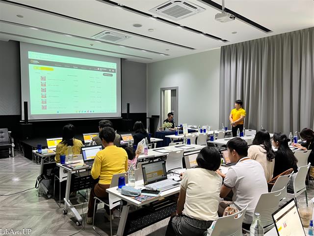ศูนย์ภาษาจัดโครงการพัฒนาการจัดการเรียนการสอนและการวัดประเมินผล รายวิชาภาษาอังกฤษ หมวดวิชาศึกษาทั่วไป