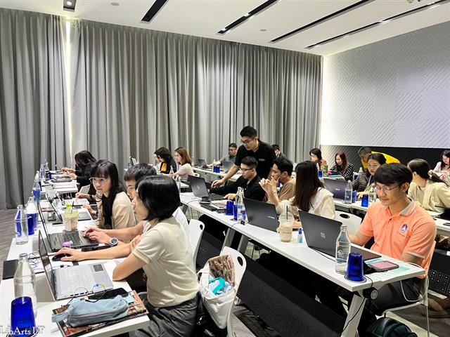ศูนย์ภาษาจัดโครงการพัฒนาการจัดการเรียนการสอนและการวัดประเมินผล รายวิชาภาษาอังกฤษ หมวดวิชาศึกษาทั่วไป