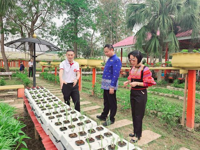 ร่วมพิธีเปิดป้ายศูนย์ประสานงานและส่งเสริมการมีงานทำ