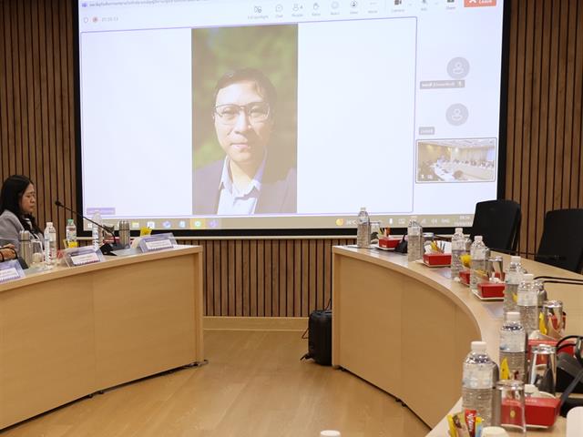 วิทยาลัยการจัดการ ต้อนรับคณะศึกษาดูงานคณะศึกษาศาสตร์และศิลปศาสตร์ สถาบันสารสาสน์เทคโนโลยีแห่งสุวรรณภูมิ ในการเข้าฟังบรรยาย “บทบัญญัติทางกฎหมายที่เกี่ยวข้องกับการบริหารบุคลากรทางการศึกษาของคุรุสภา