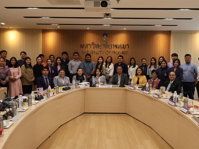 วิทยาลัยการจัดการ ต้อนรับคณะศึกษาดูงานคณะศึกษาศาสตร์และศิลปศาสตร์ สถาบันสารสาสน์เทคโนโลยีแห่งสุวรรณภูมิ ในการเข้าฟังบรรยาย “บทบัญญัติทางกฎหมายที่เกี่ยวข้องกับการบริหารบุคลากรทางการศึกษาของคุรุสภา