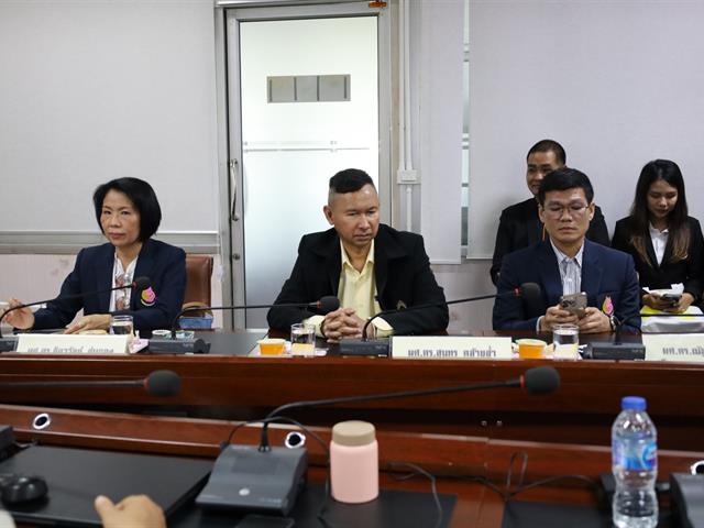 นิเทศการฝึกประสบการณ์วิชาชีพการบริหารการศึกษา ณ สพป.ชร.1