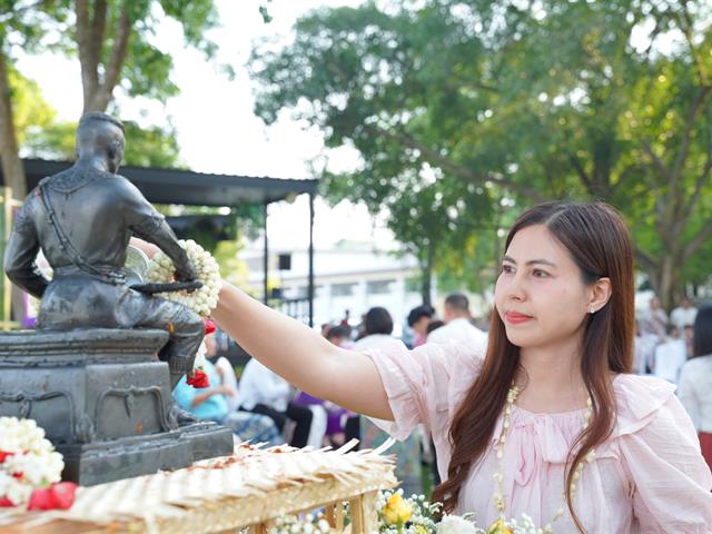 สระเกล้าดำหัว2568