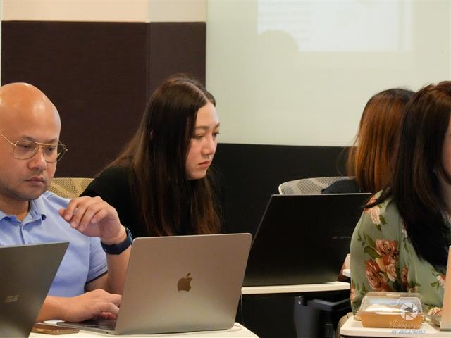 คณะบริหารธุรกิจและนิเทศศาสตร์  