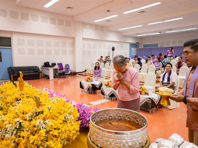 คณะศิลปศาสตร์จัดโครงการสุขสะหรี ปี๋ใหม่เมือง และทำบุญคณะศิลปศาสตร์ ประจำปี ๒๕๖๘