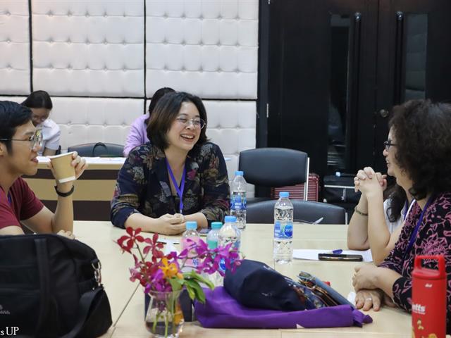 School of Liberal Arts Participates in the Academic Network Meeting for Chinese Studies Scholars in Thailand